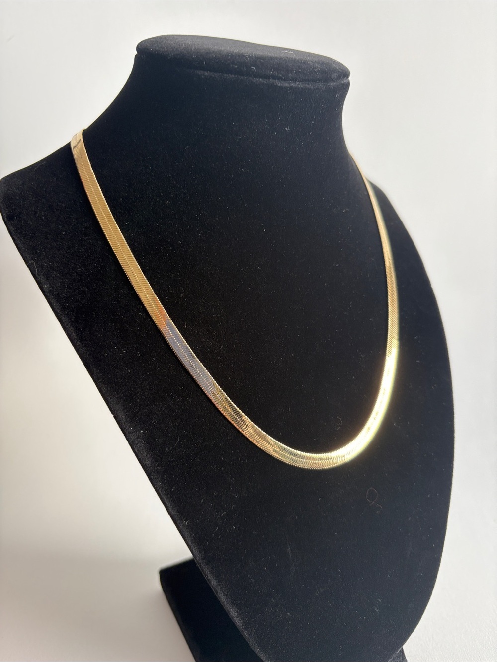 Gold Herringbone Necklace Sleek Flat Chain Women Jewelry - Picture 2 of 5